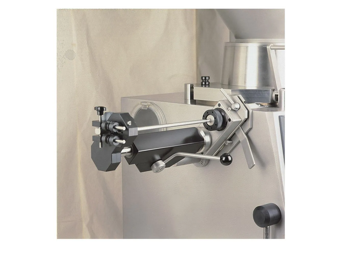 f9-foto-attorcigliatore-2_42694_31419